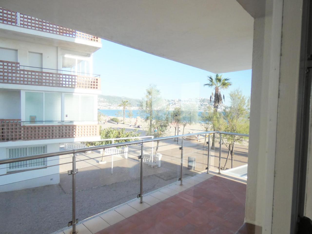 Apartament Europa 18 Roses Zewnętrze zdjęcie